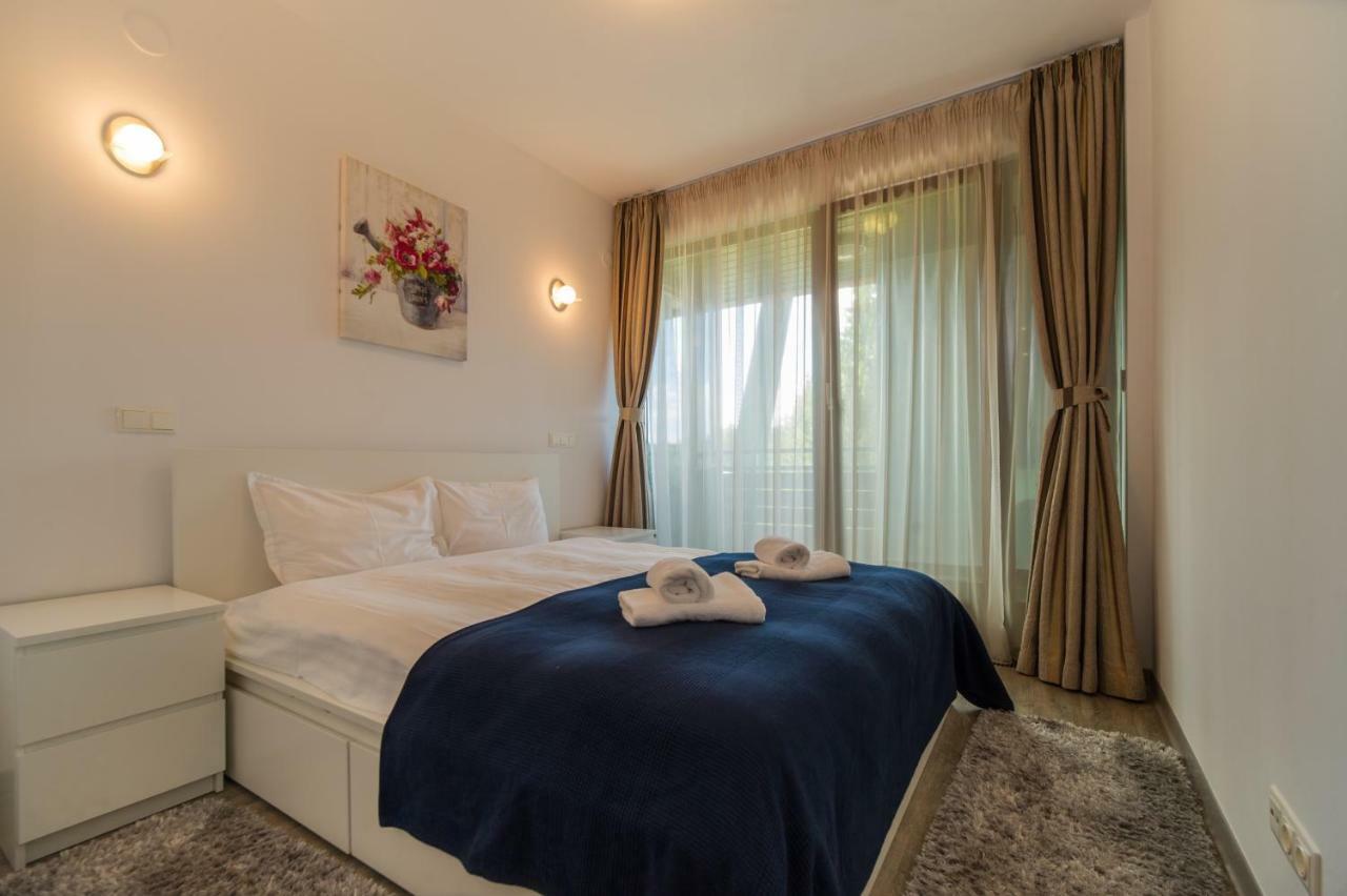Family Apartment In Silver Mountain Resort 포이아나브라소프 외부 사진